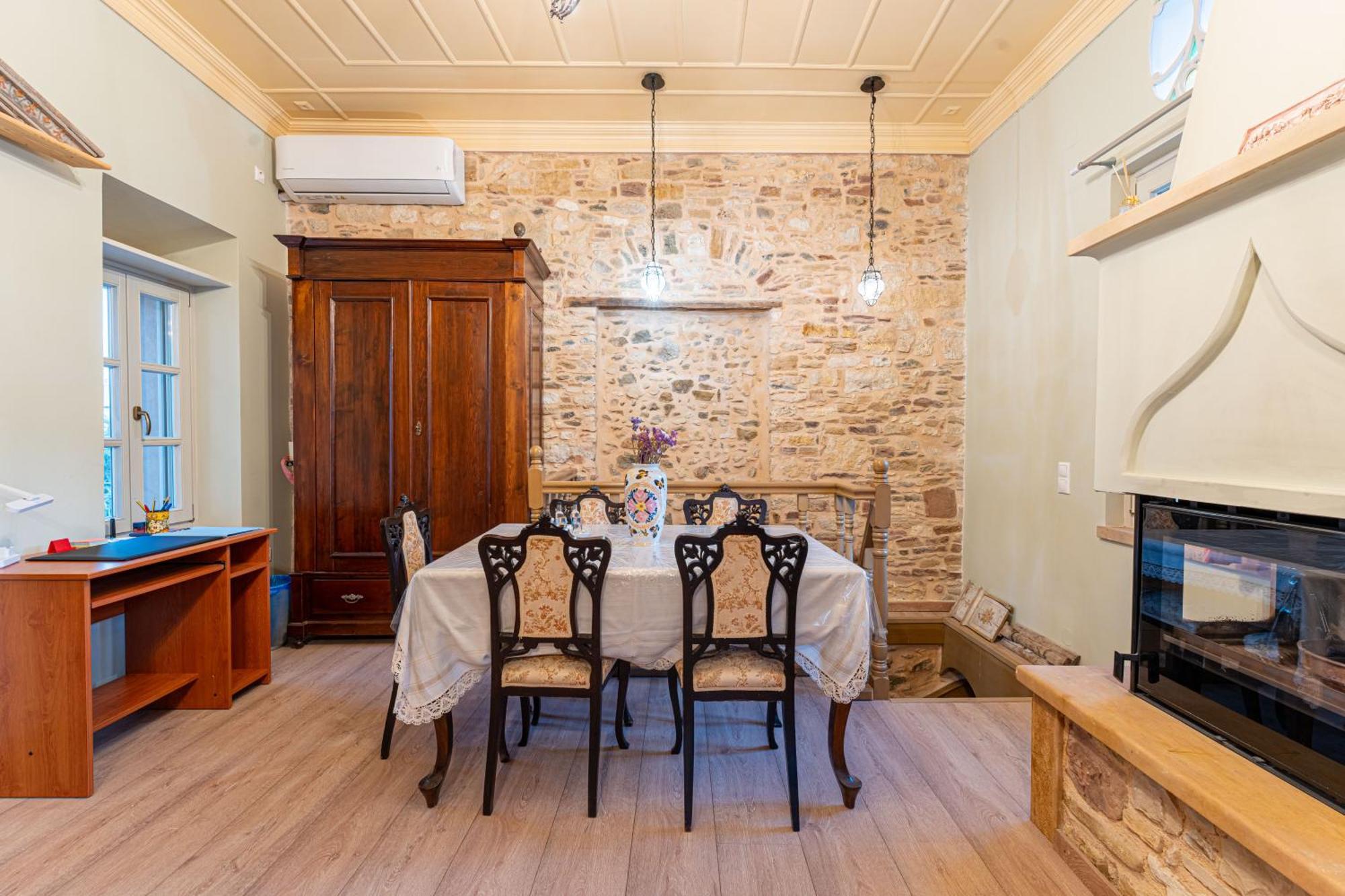 דירות Vrontádos Irene'S Mansion מראה חיצוני תמונה